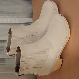 Frye Odessa boot- NWOB